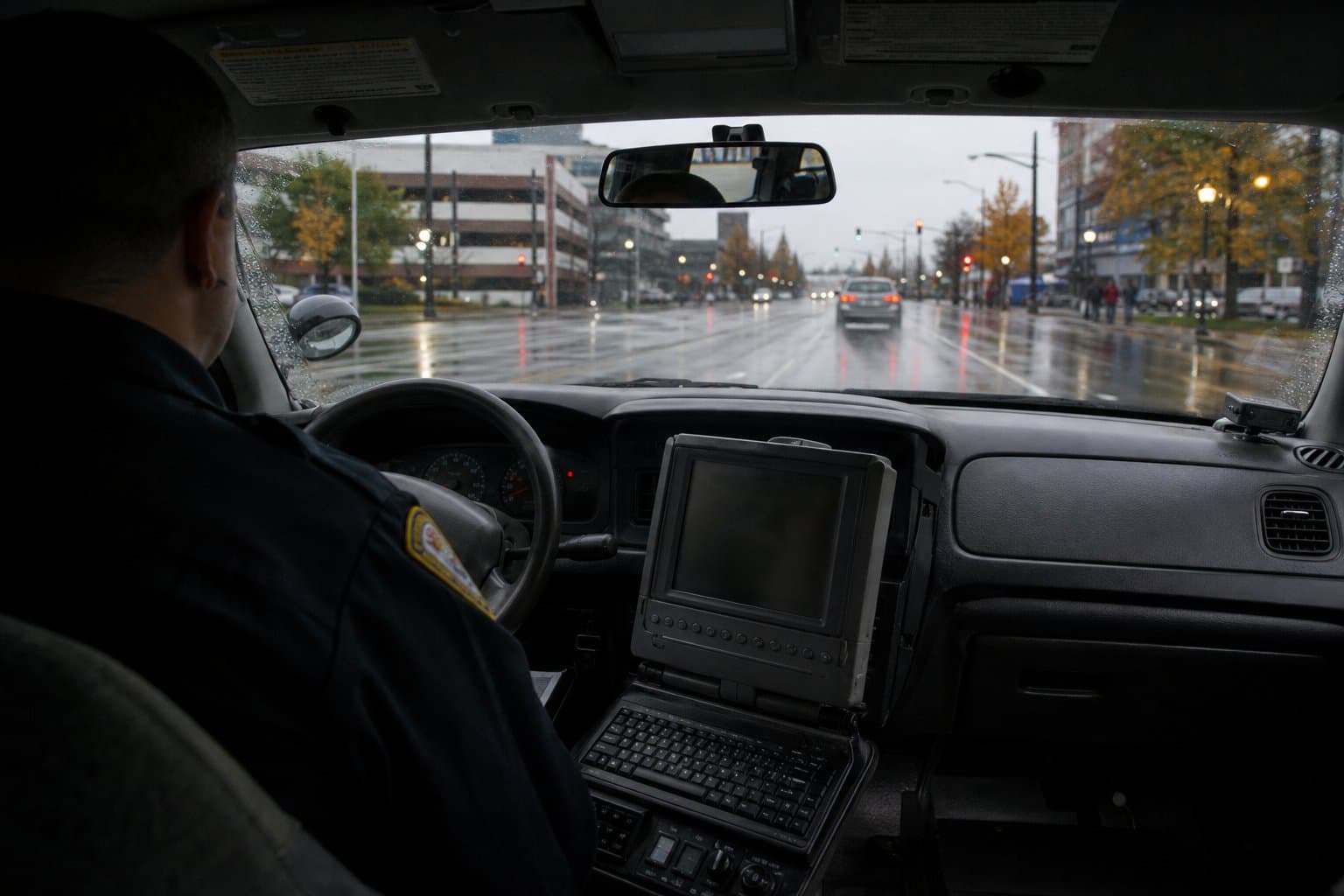 Cover image for article: Anchorage Assembly to consider $511,190 grant to replace police mobile data computers
