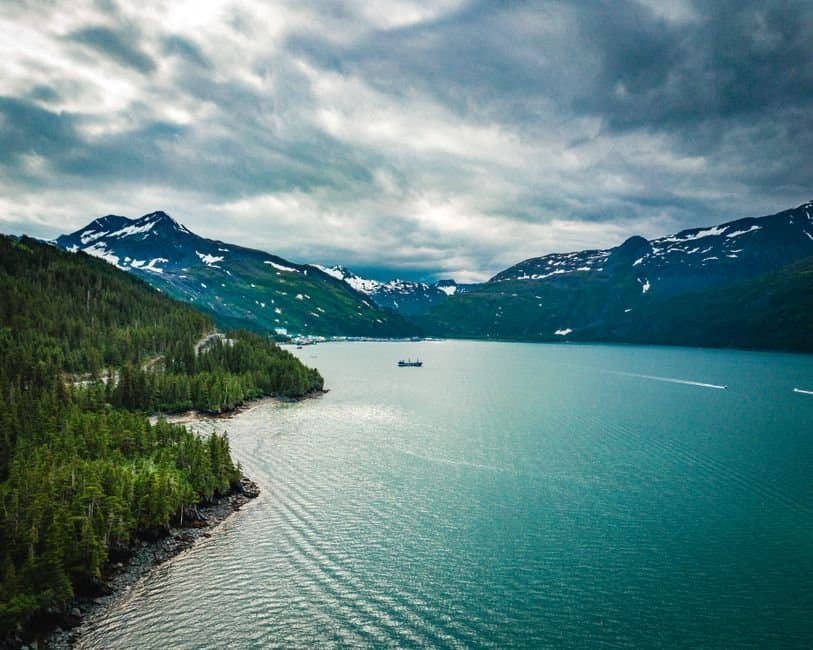 Cover image for article: Alaska electricity prices eased in June, but not for households