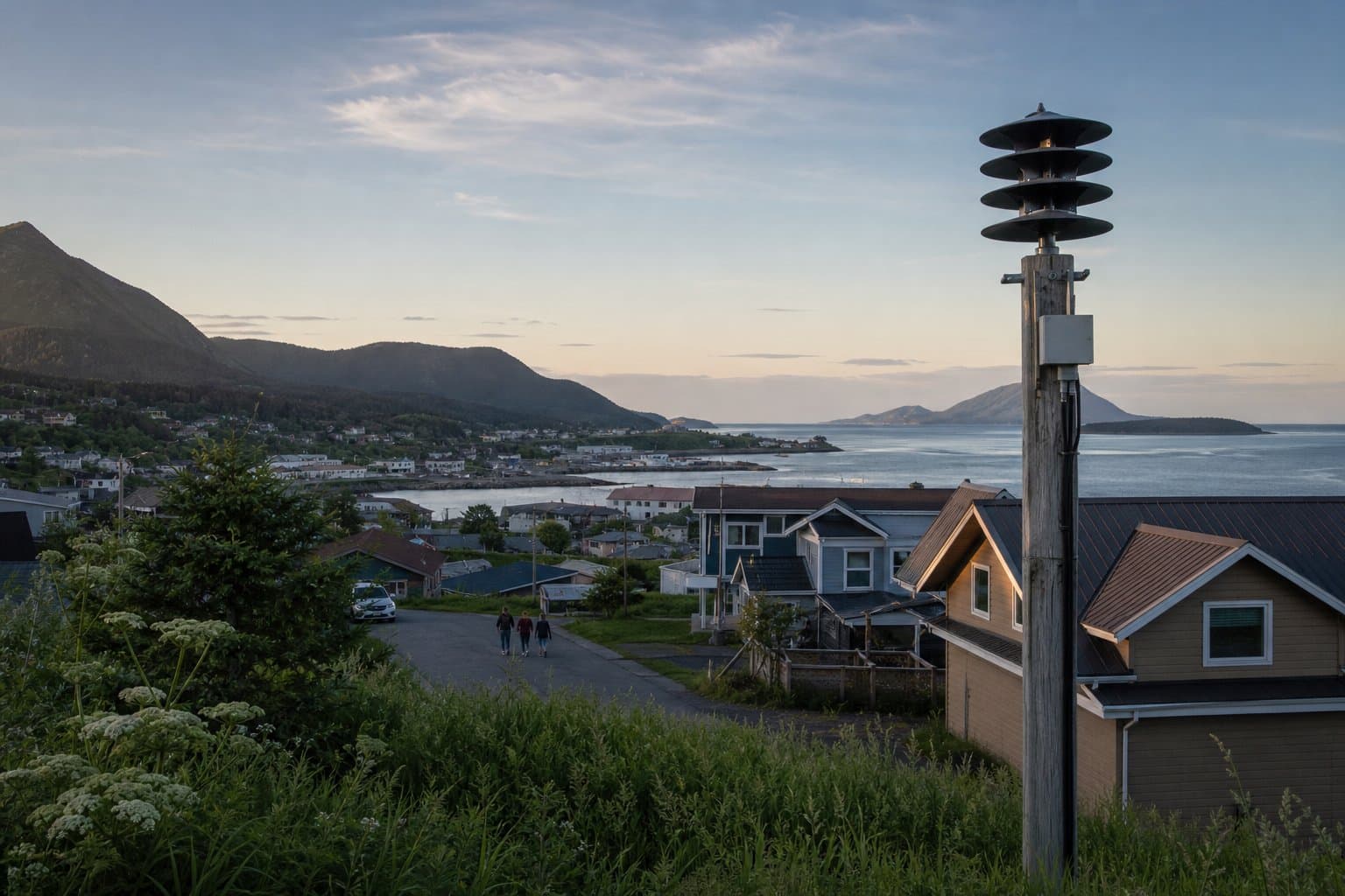 Cover image for article: Kodiak weighs sounding its tsunami sirens the moment a warning hits
