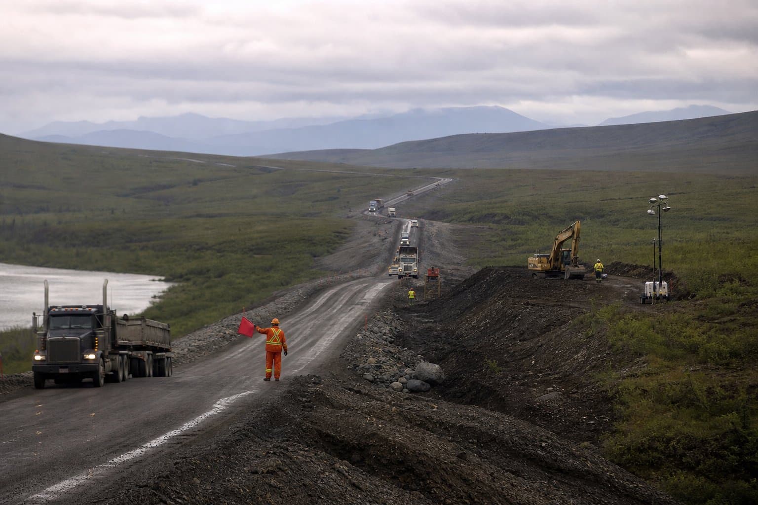 Cover image for article: Dalton Highway narrows to one lane at Milepost 315.5 on Wednesday, with work expected into October