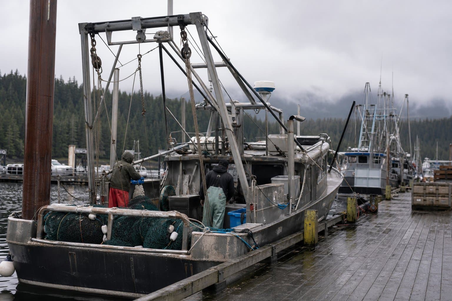 Cover image for article: Commercial fishing group ALFA backs Kreiss-Tomkins for governor