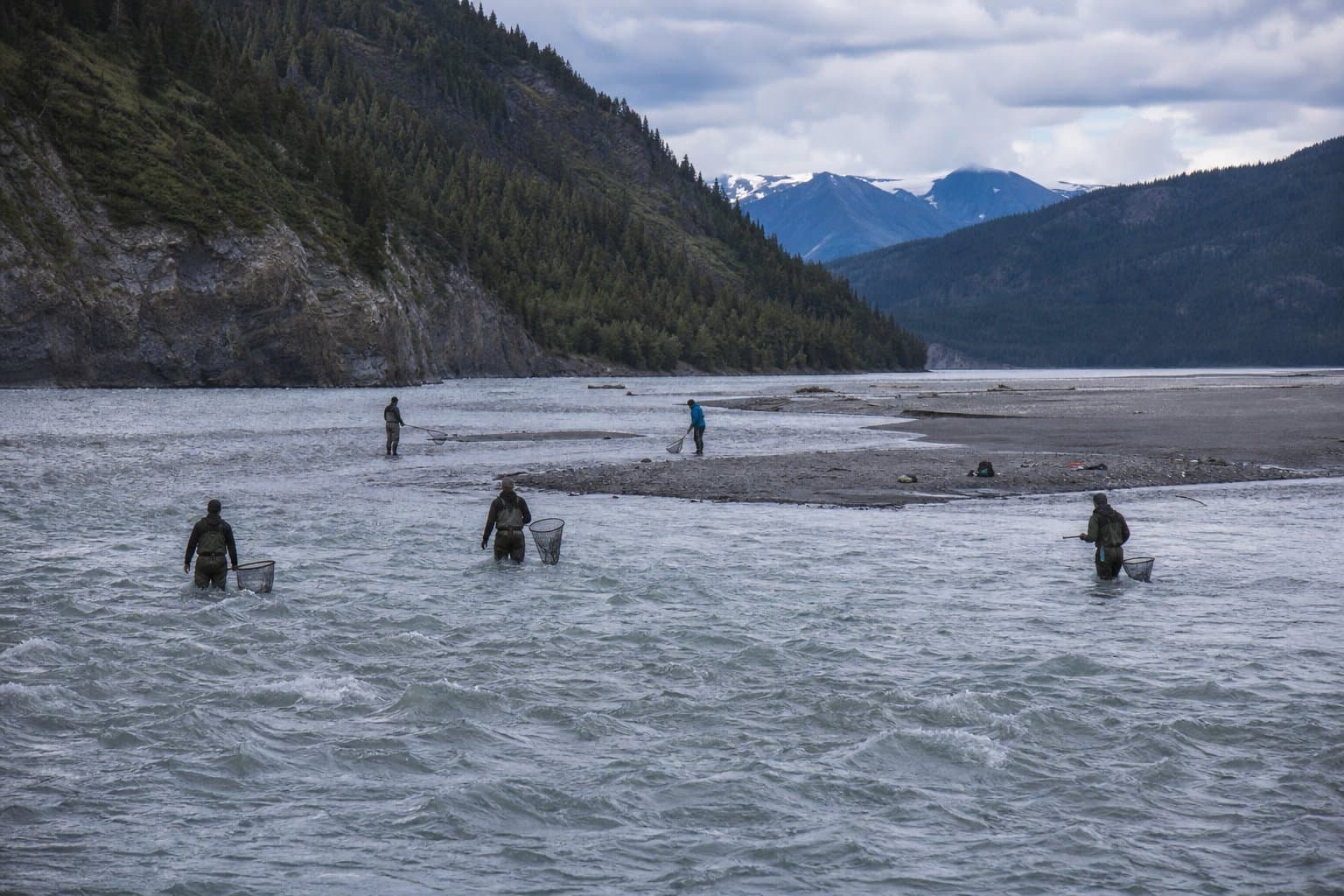 Cover image for article: Copper River dip netters stranded on sandbar near Chitina, self-rescue before troopers arrive
