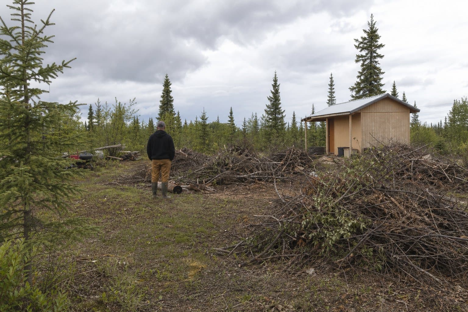 Cover image for article: Burn permits suspended in Fairbanks, Delta and Tok areas