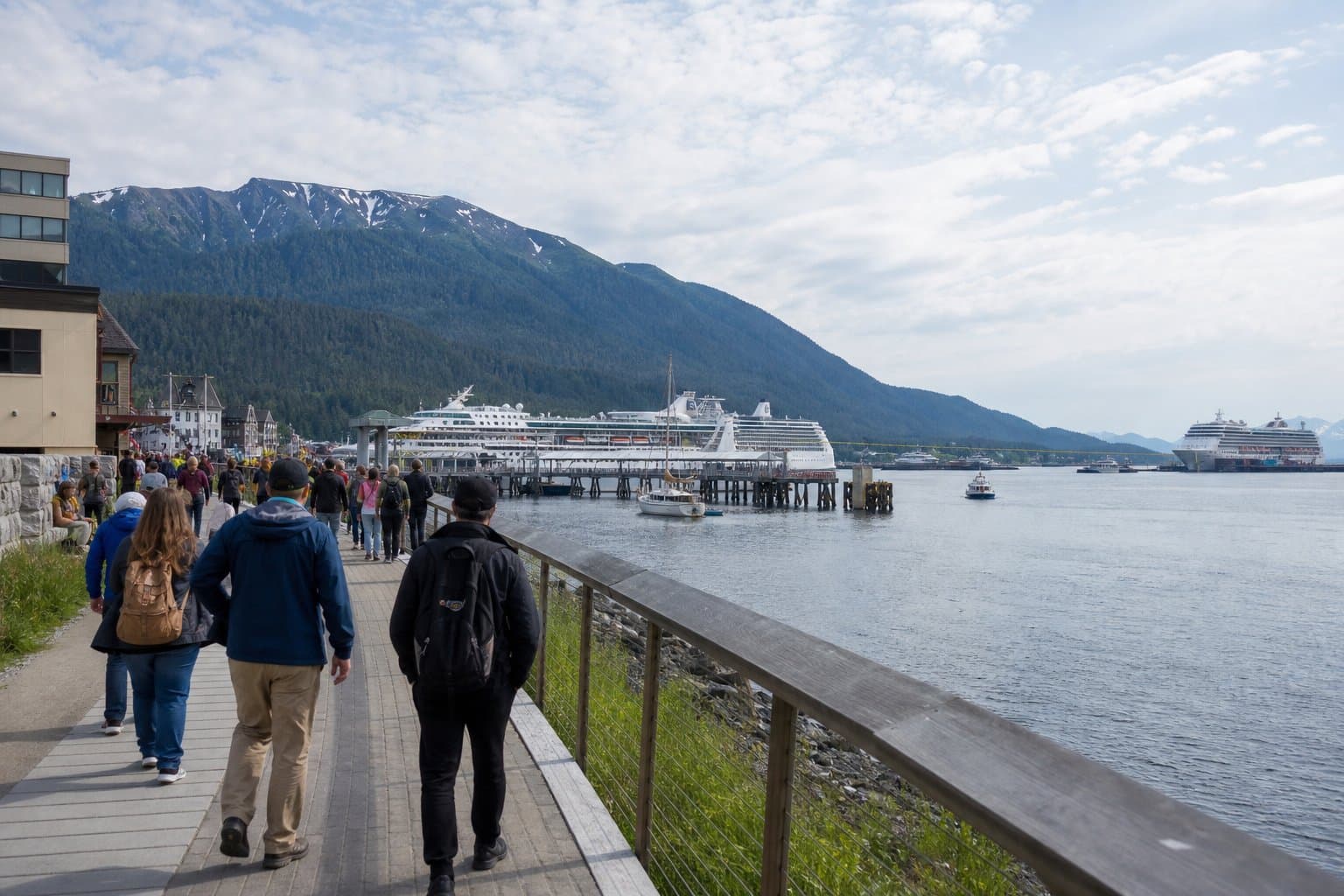 Cover image for article: Juneau moves to extend its seawalk to the farthest cruise dock