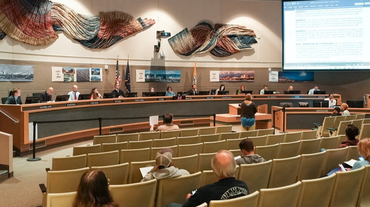 Cover image for article: Northeast Anchorage council urges "thorough and independent" study of Assembly spending