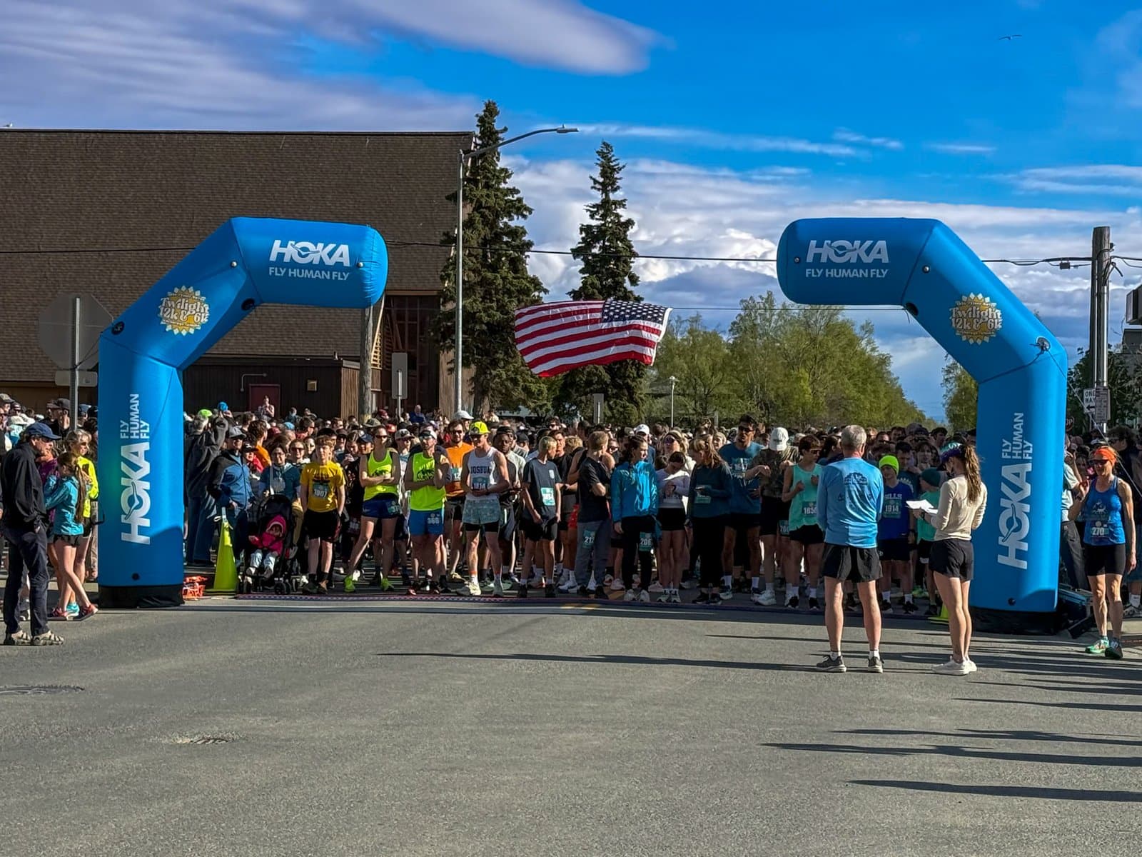 Cover image for article: Anchorage runs into summer at the 20th Twilight 12K