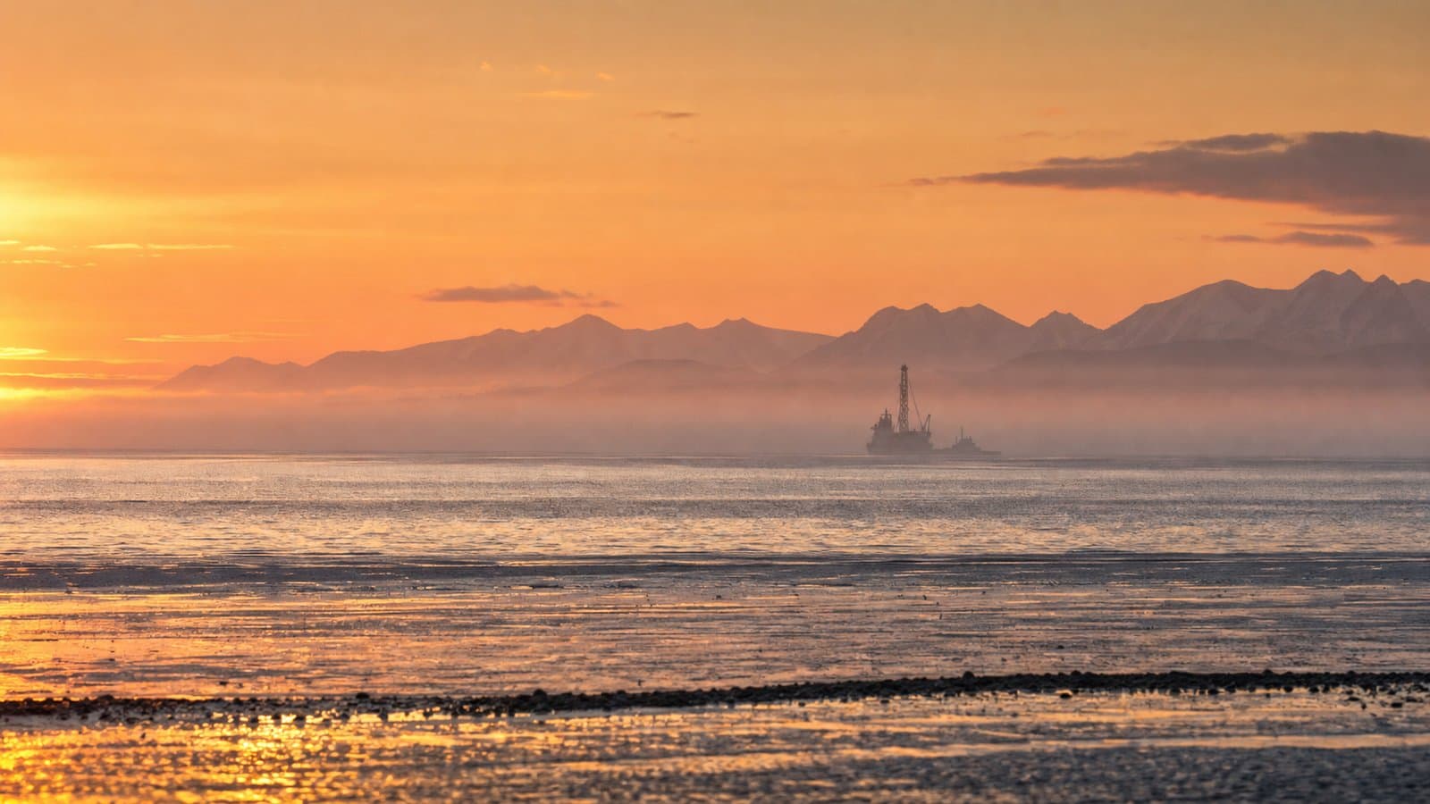 Cover image for article: HEX Operating files to renew Cook Inlet spill plan