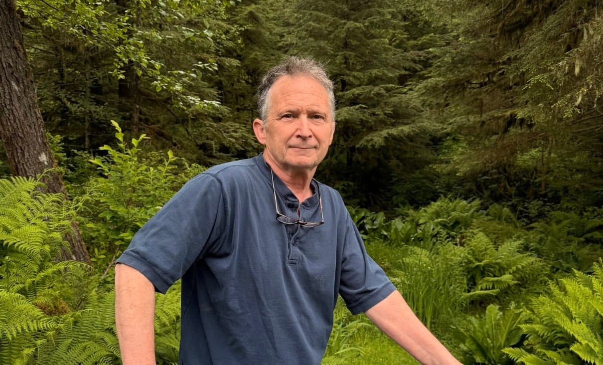 Cover image for article: Alaska elections office denies Daniel J. Sullivan's U.S. Senate filing