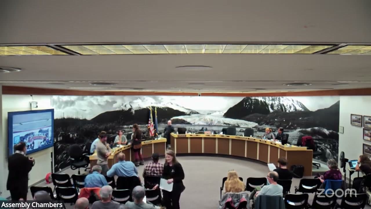 Cover image for article: Veterans group asks Juneau Assembly to review July 4 parade rules after sign ejection