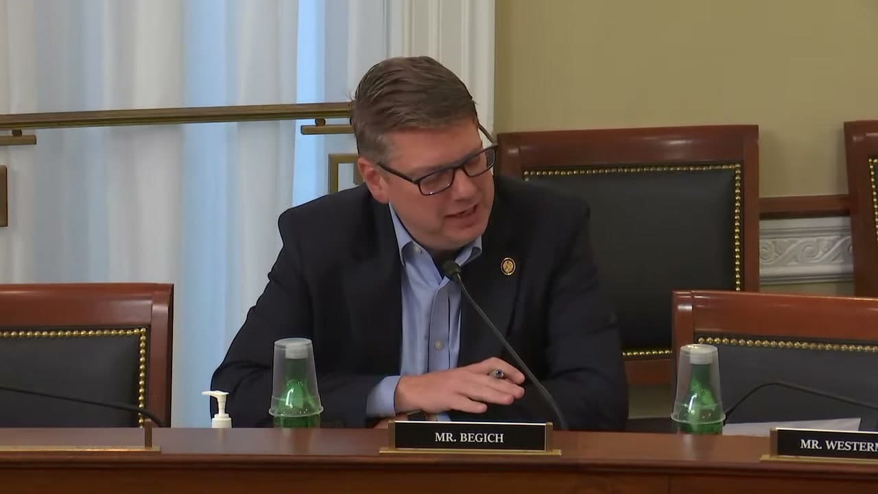 Cover image for article: House subcommittee hears testimony on conveying 21,578 Denali acres to Doyon